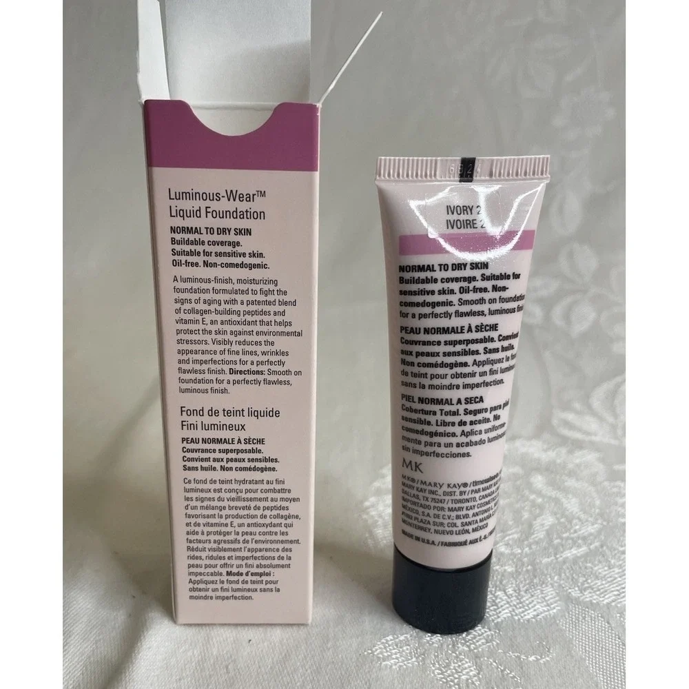 Mary Kay Timewise Luminous-Wear Liquid Foundation Ivory 2 038697 NEW IN BOX